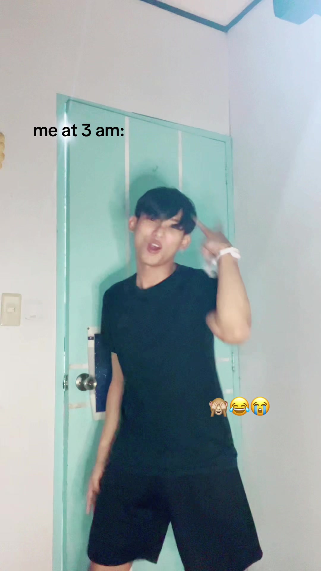 @Lez