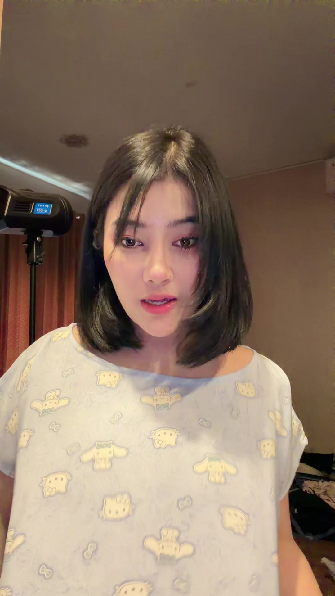 @Cahyaniryn