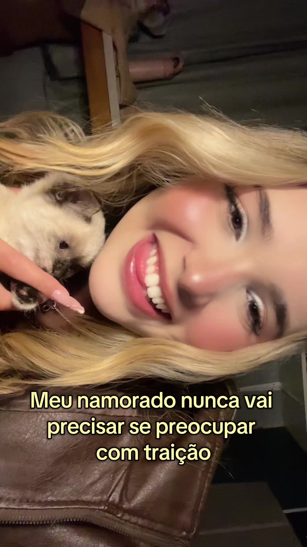 @Emilly💋ྀིྀི