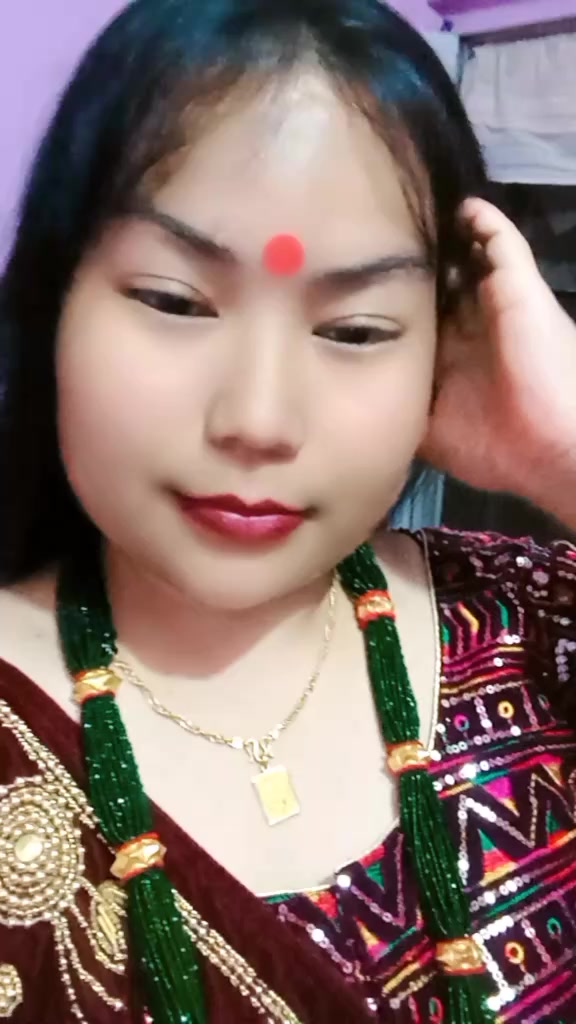 @टुटेको मन सानु गुरुङ
