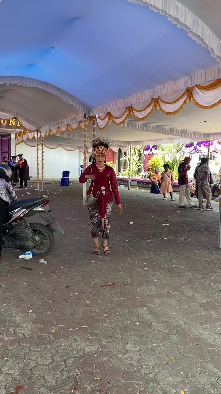 @Perempuan Tobelo