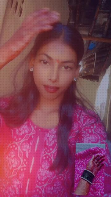 @Bhojpuri Queen 👰