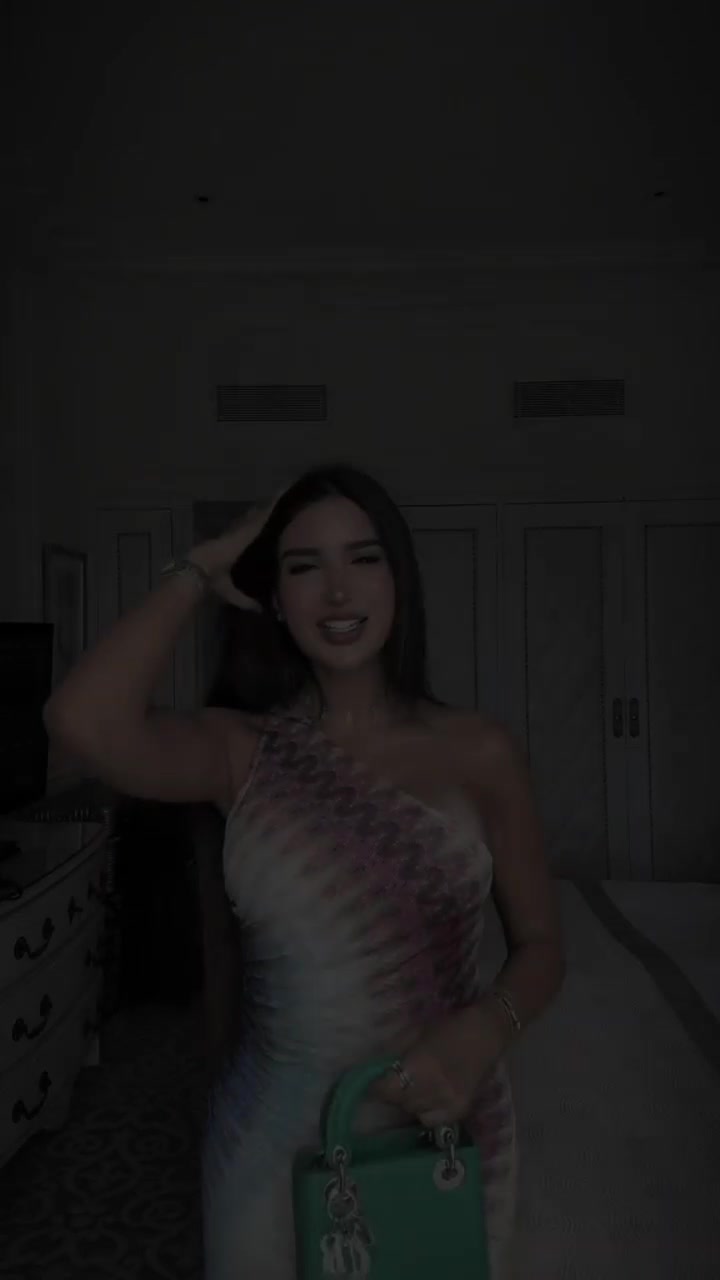 @Eya 🤍
