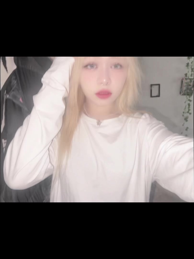 @KeeshiMoshi