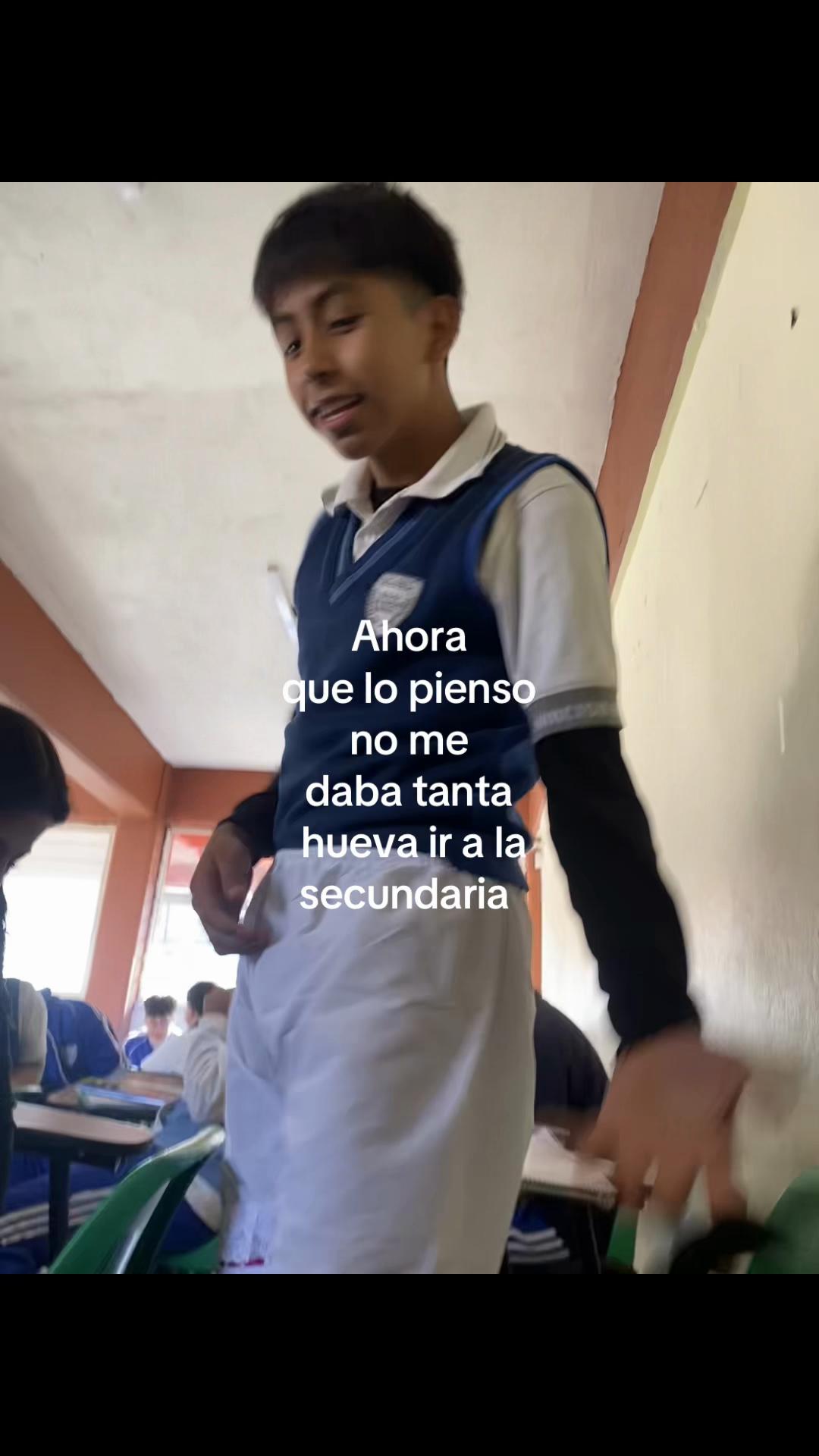 @_Domii_