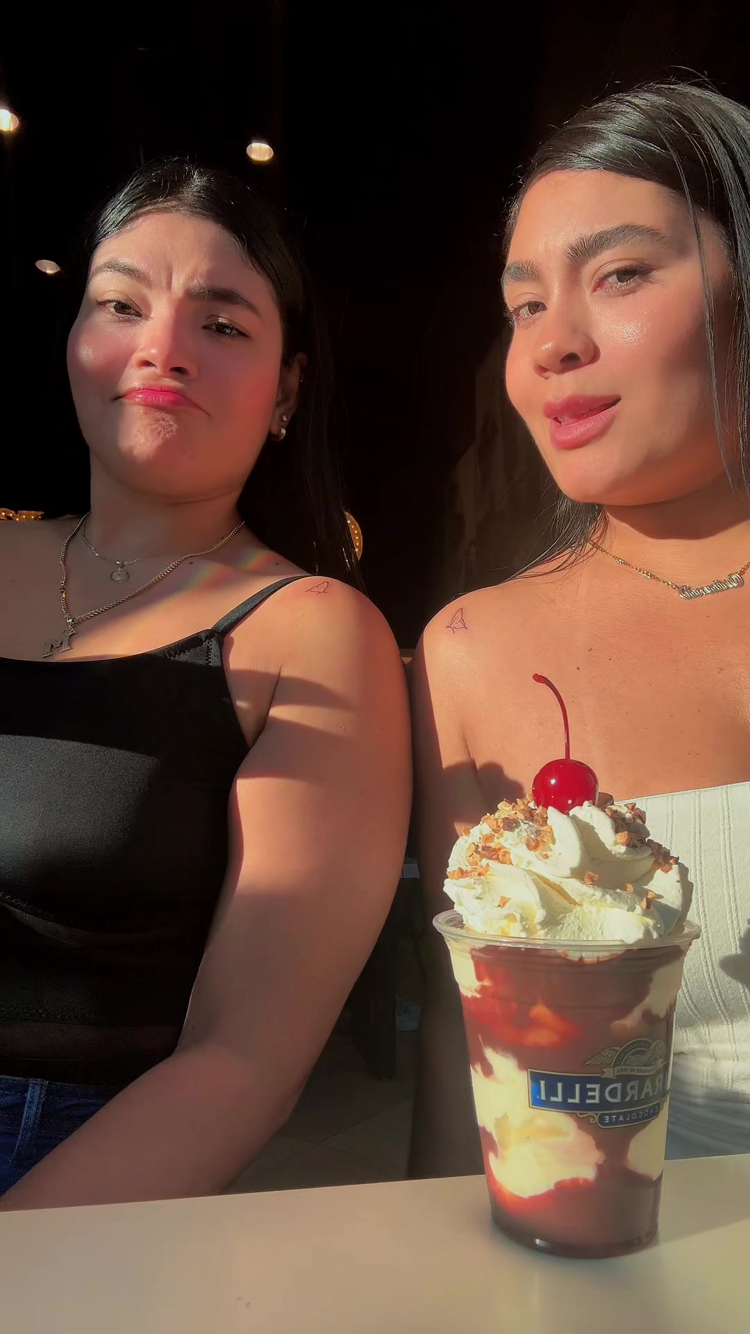 @Oriana Rojas