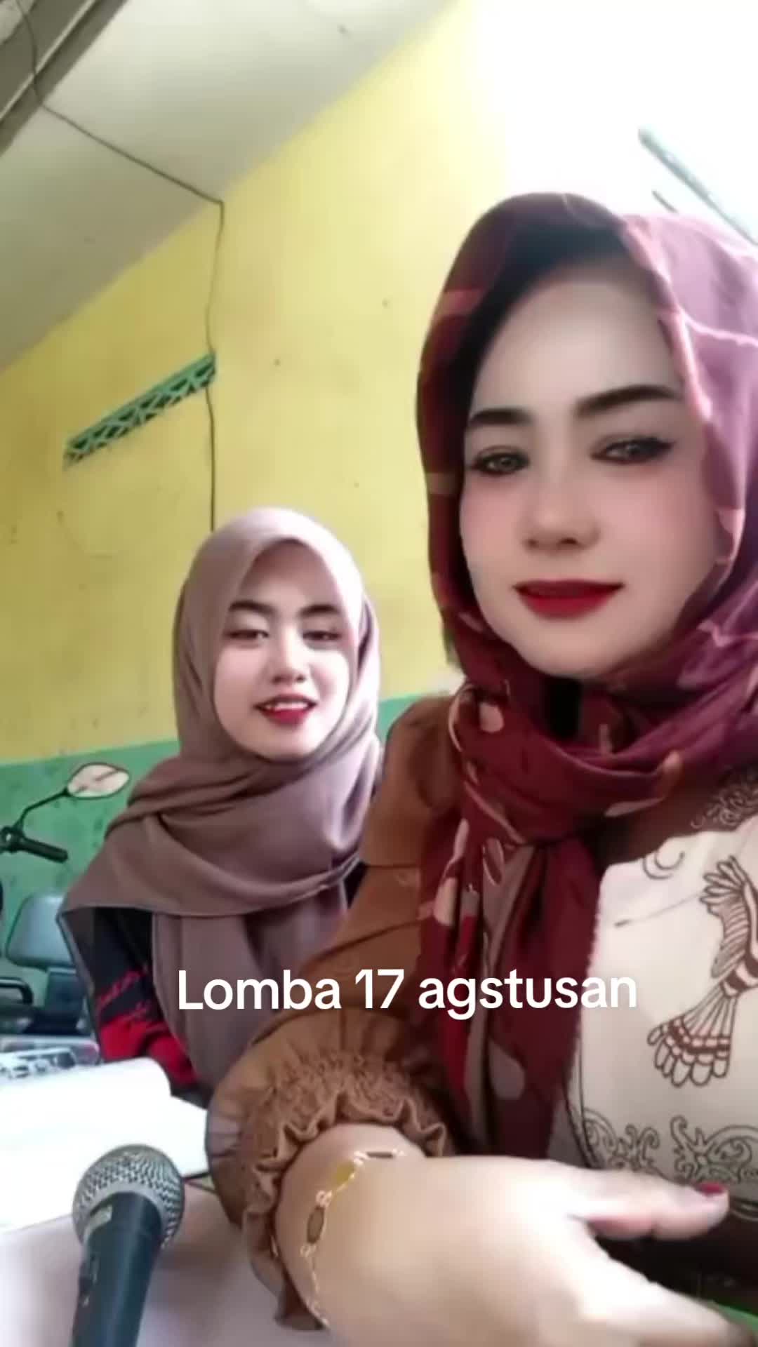 @putri. salju