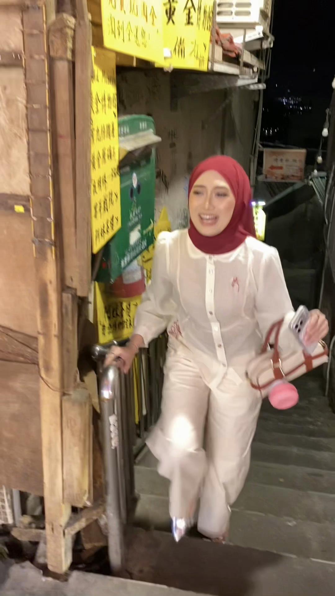 @yana hassan