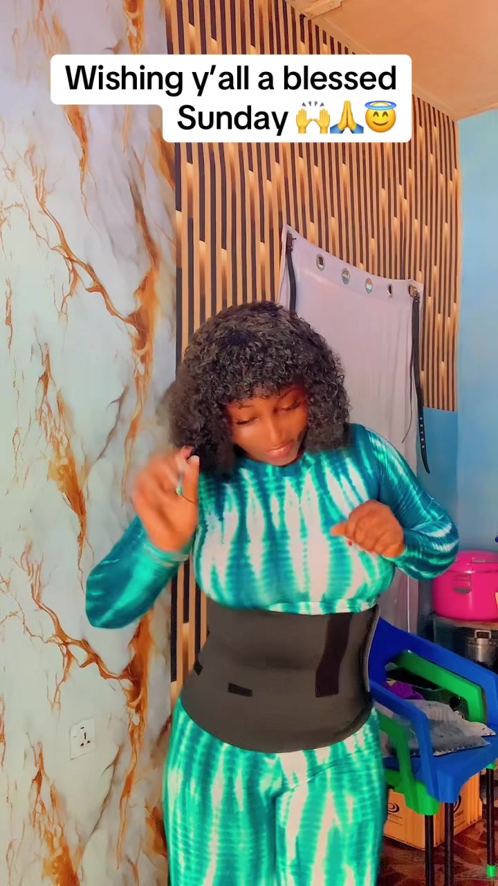 @🎀Dat gal Äřķøşüäħ 🎀🛍️