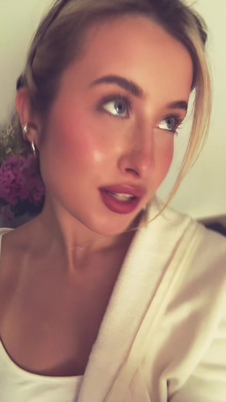 @V L A D A