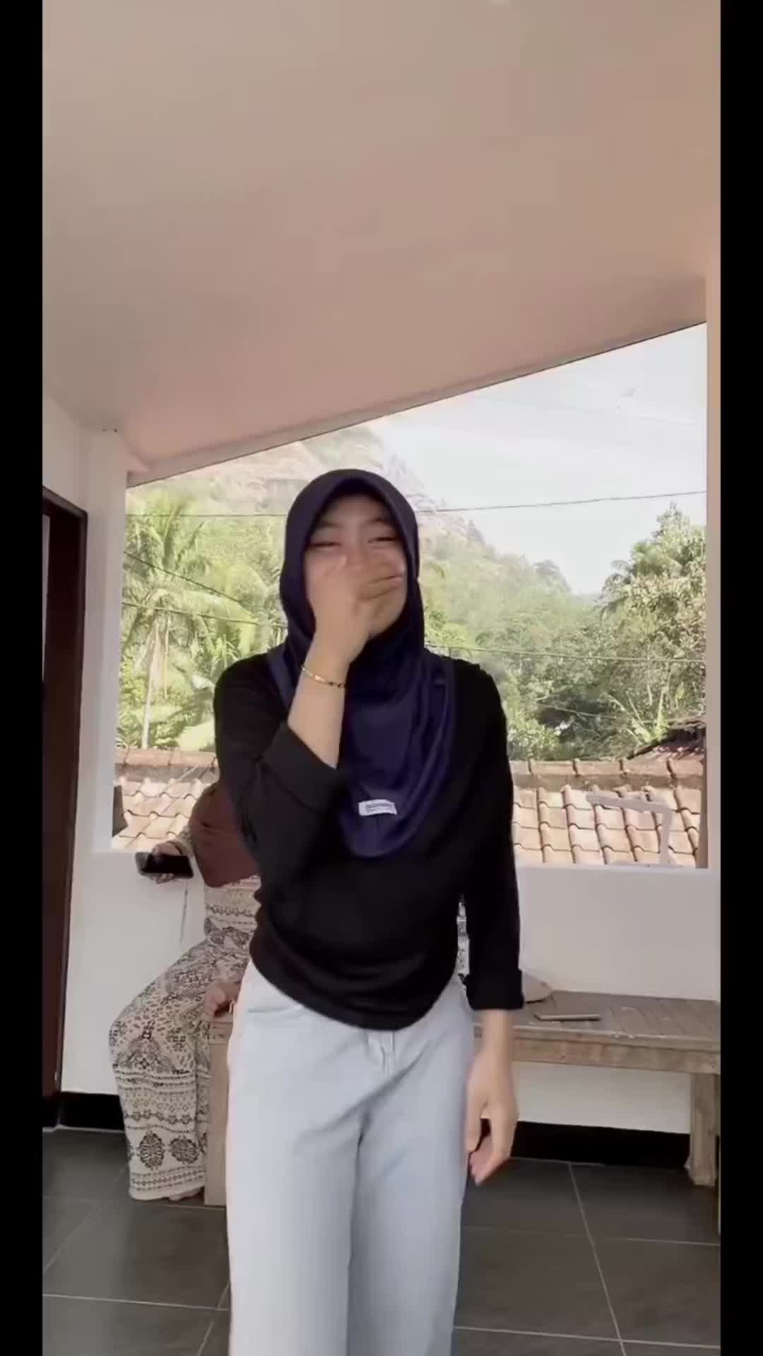 @EuisRismawati