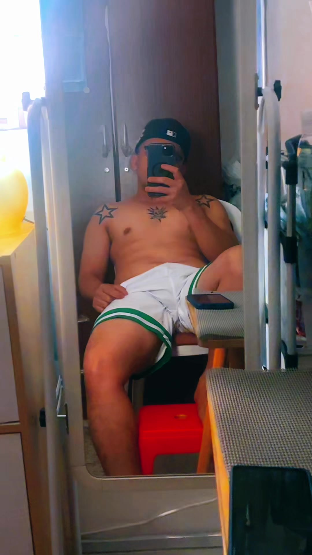 @pilyong_kuya_nyo12