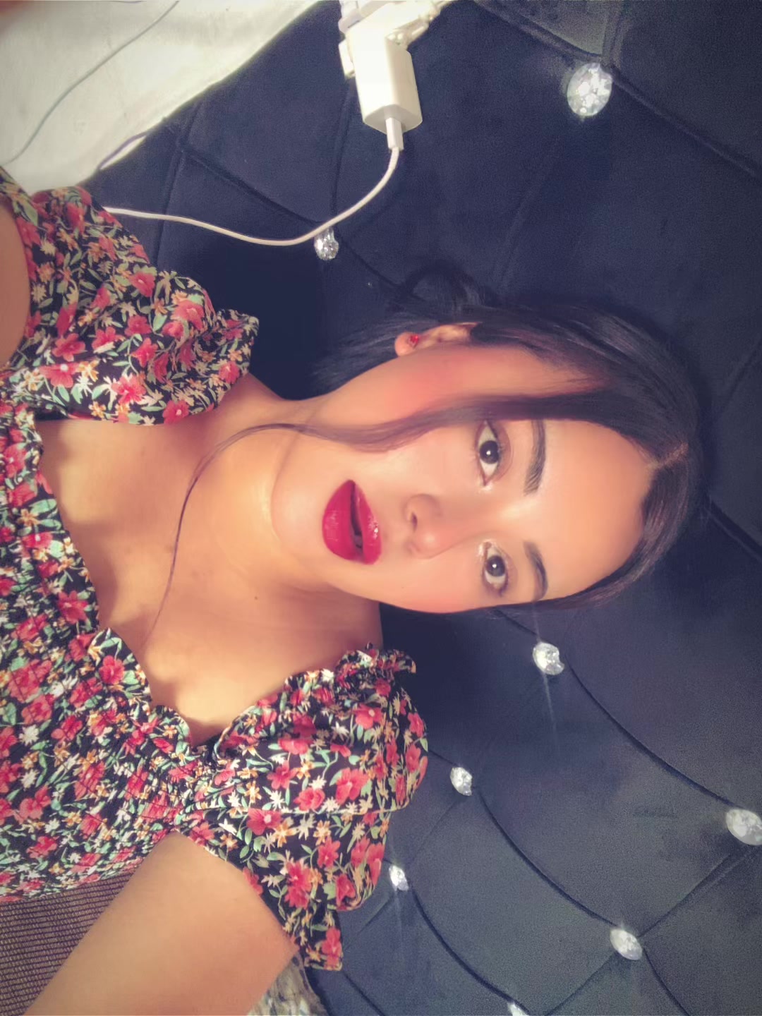 @Maya🍒