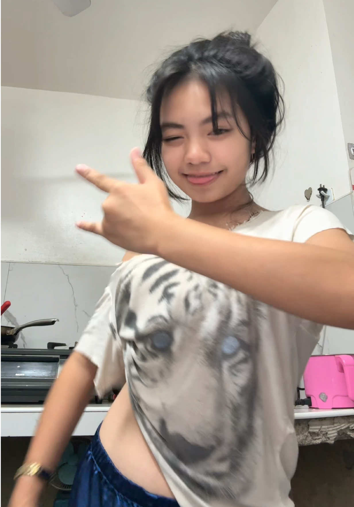 @zelynics