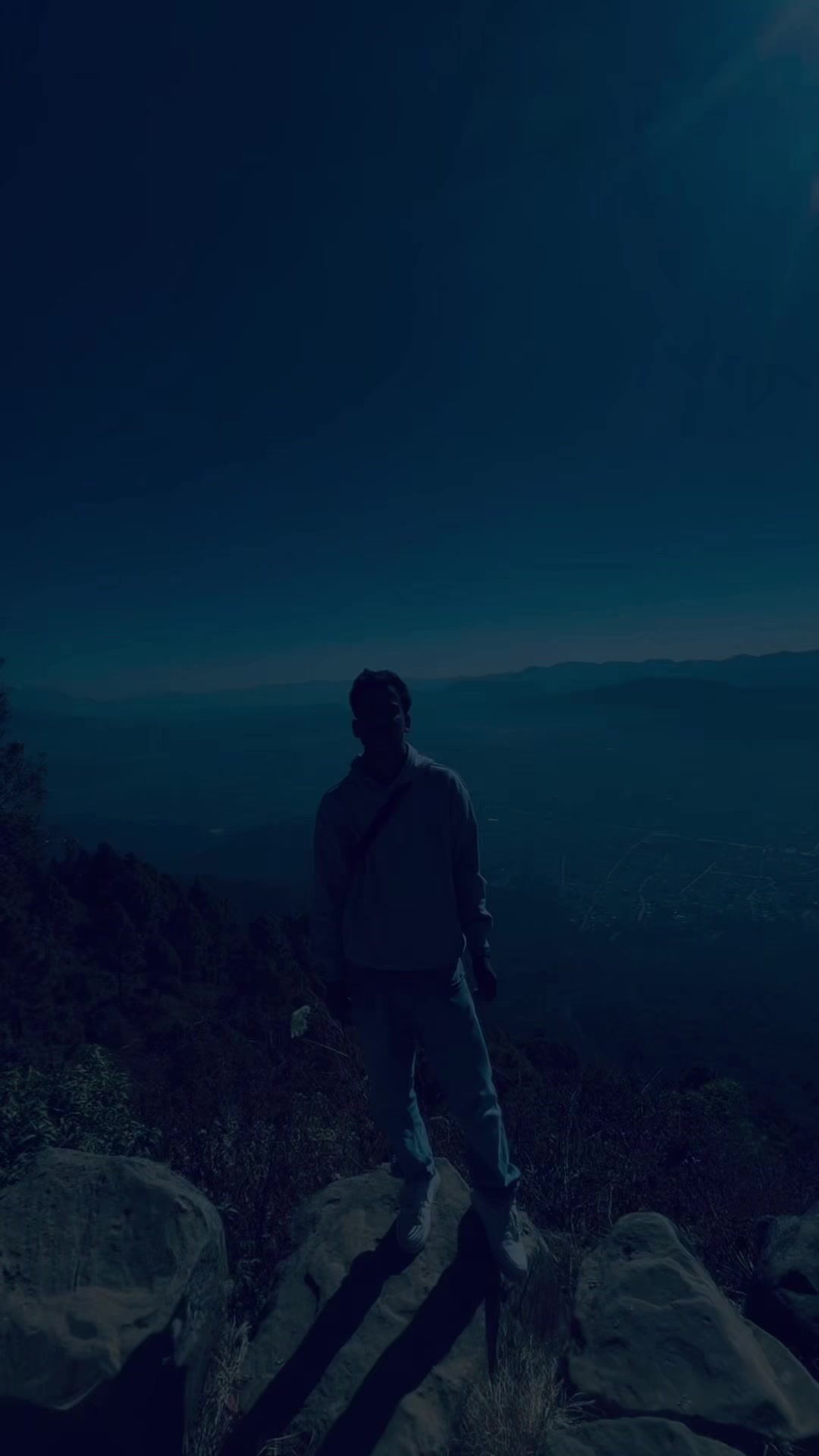 @तपेन्द्र 