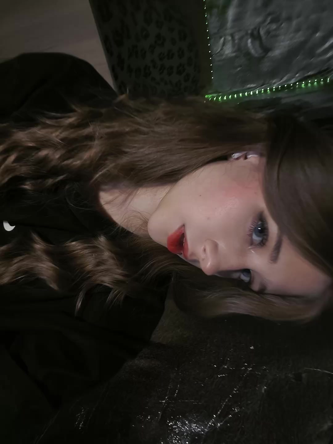 @никс