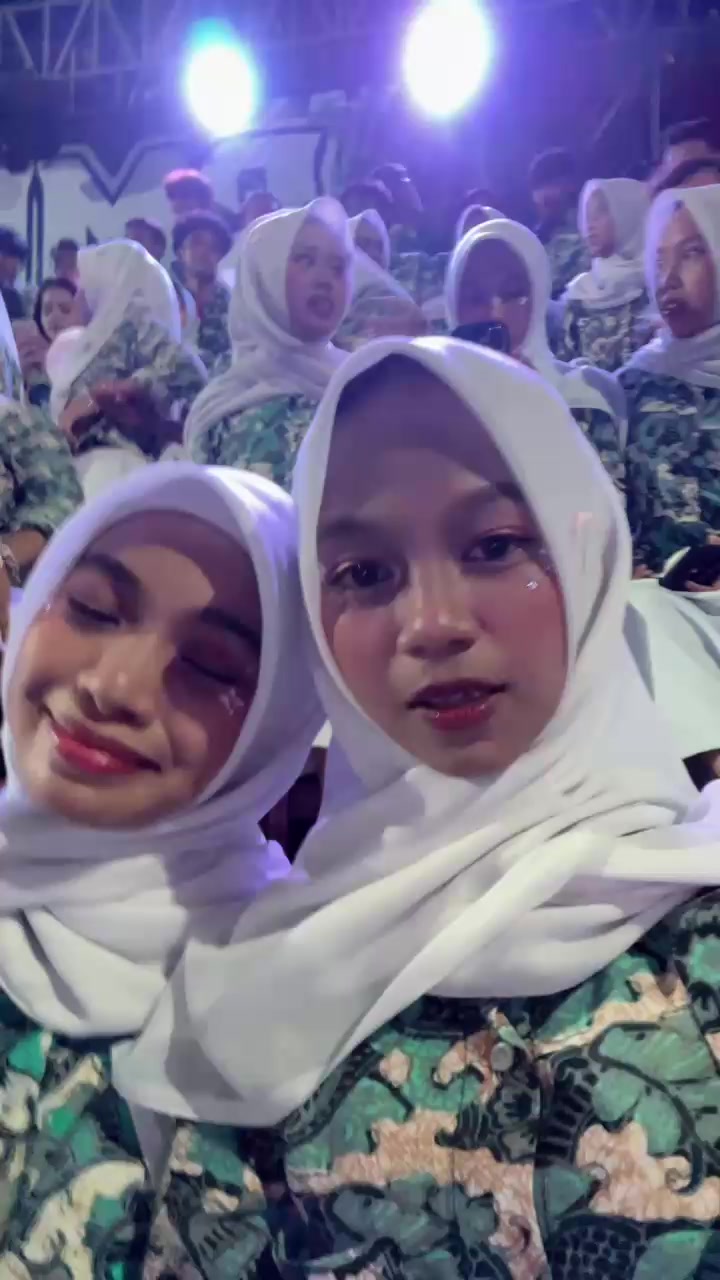 @adindaa_