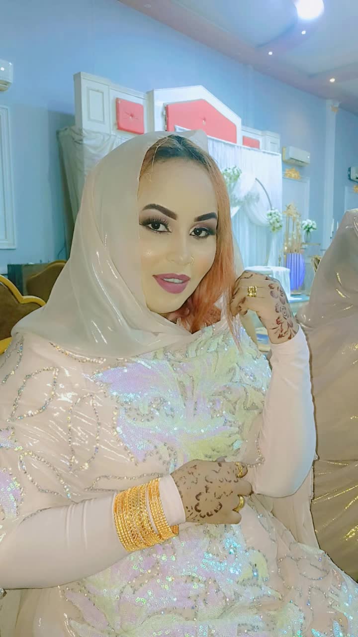 @Hanuni Hanu