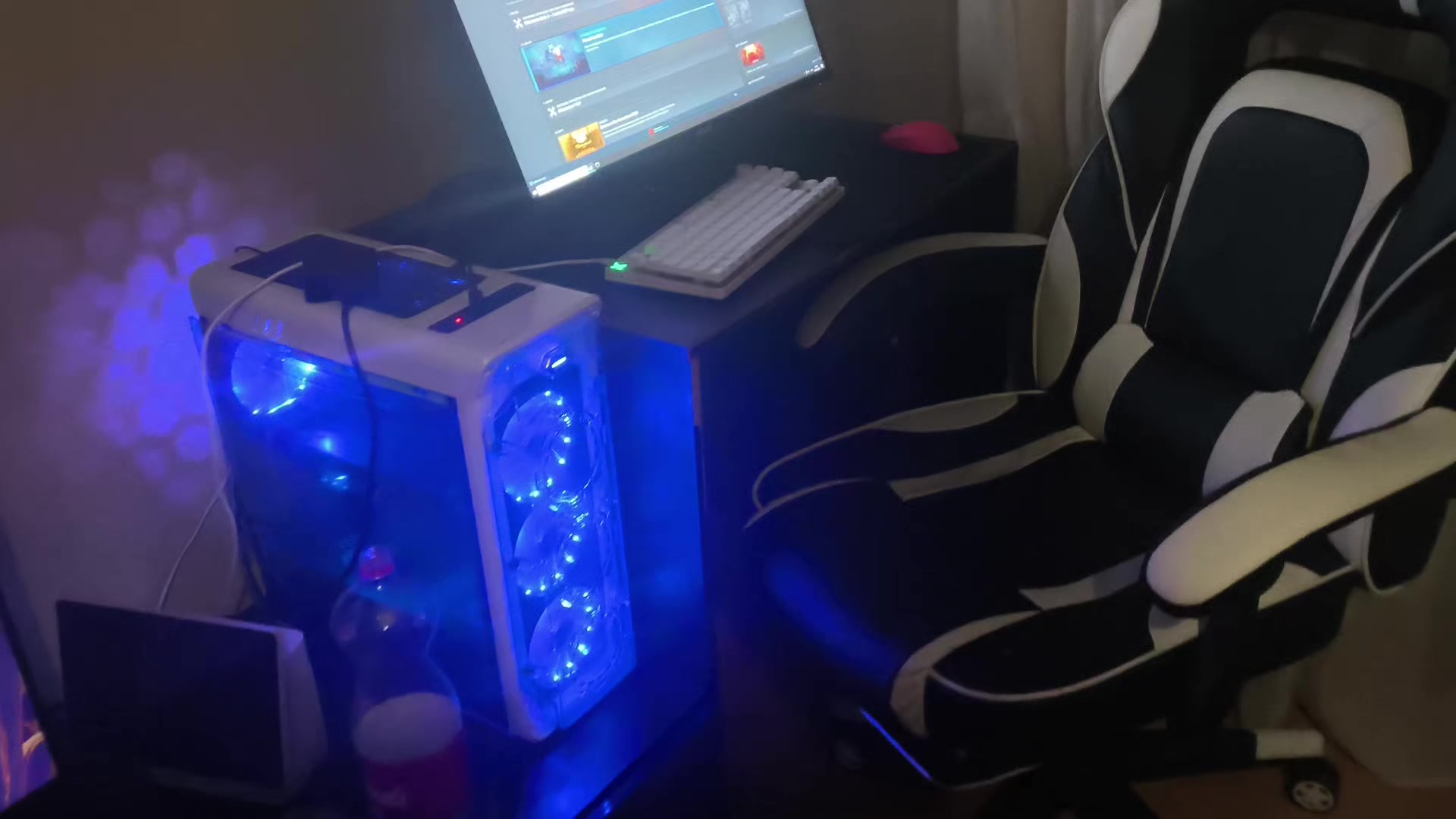 @Y0k1