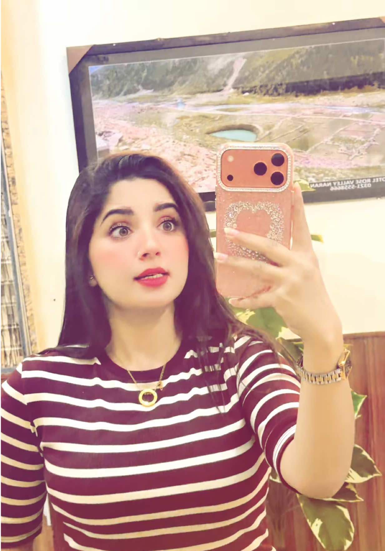 @Humaira_Khan🎀