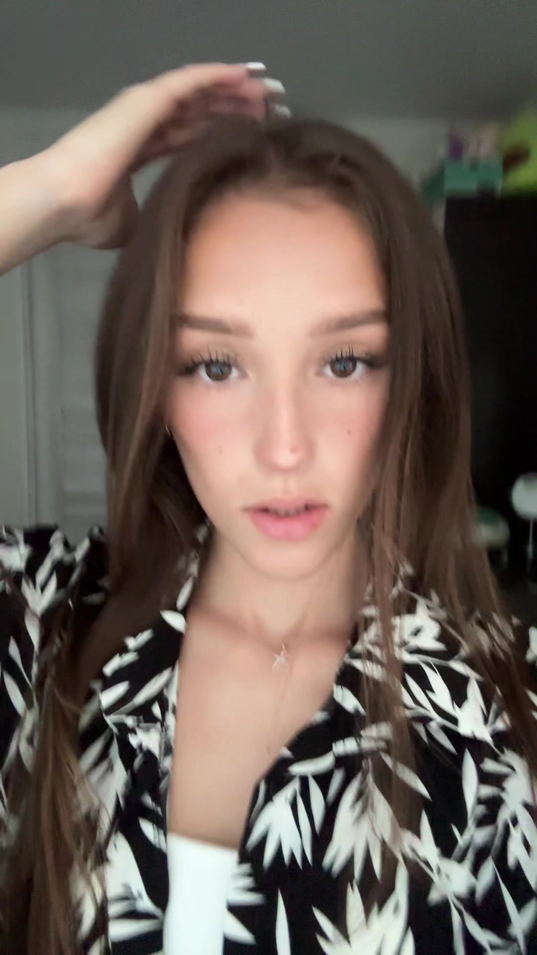 @suchfuck:/