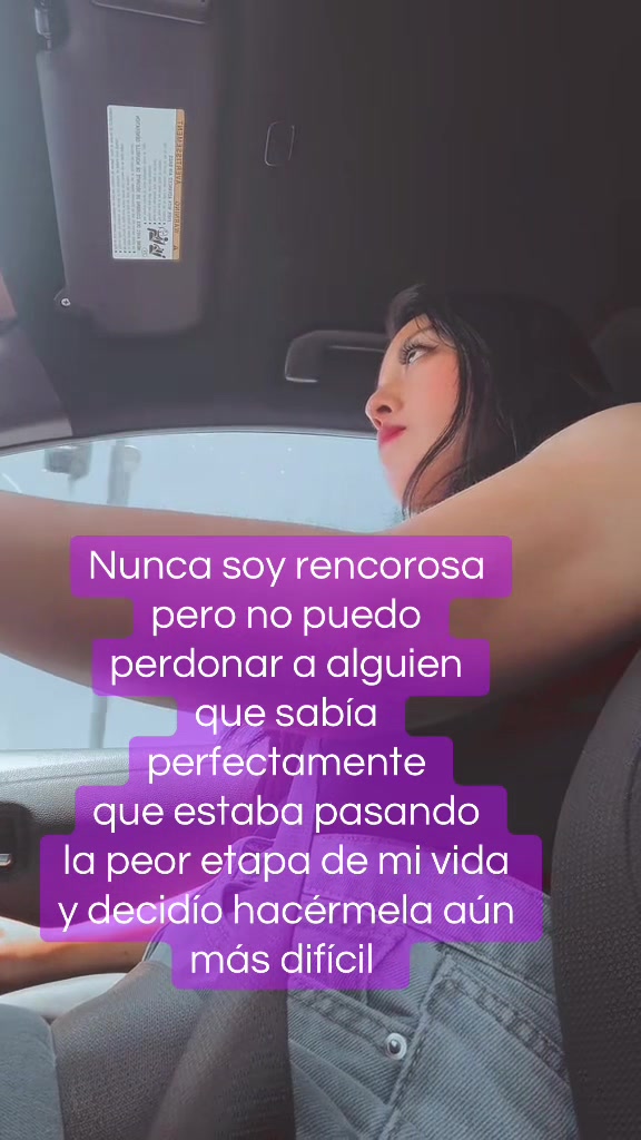 @Alexa González 🍒