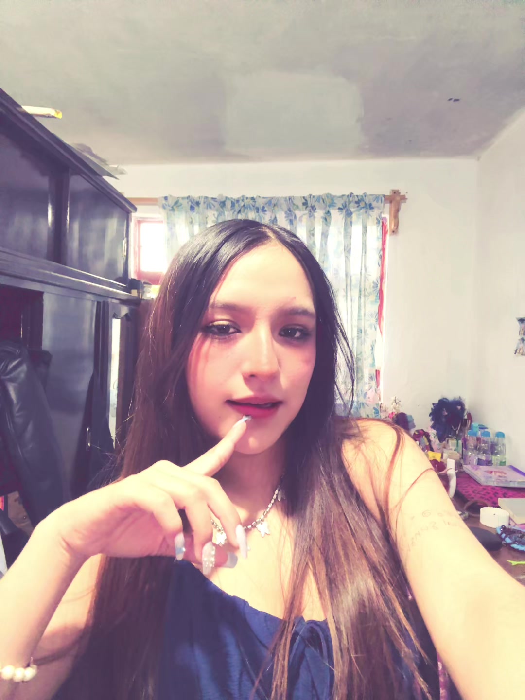 @Whoit.sdari