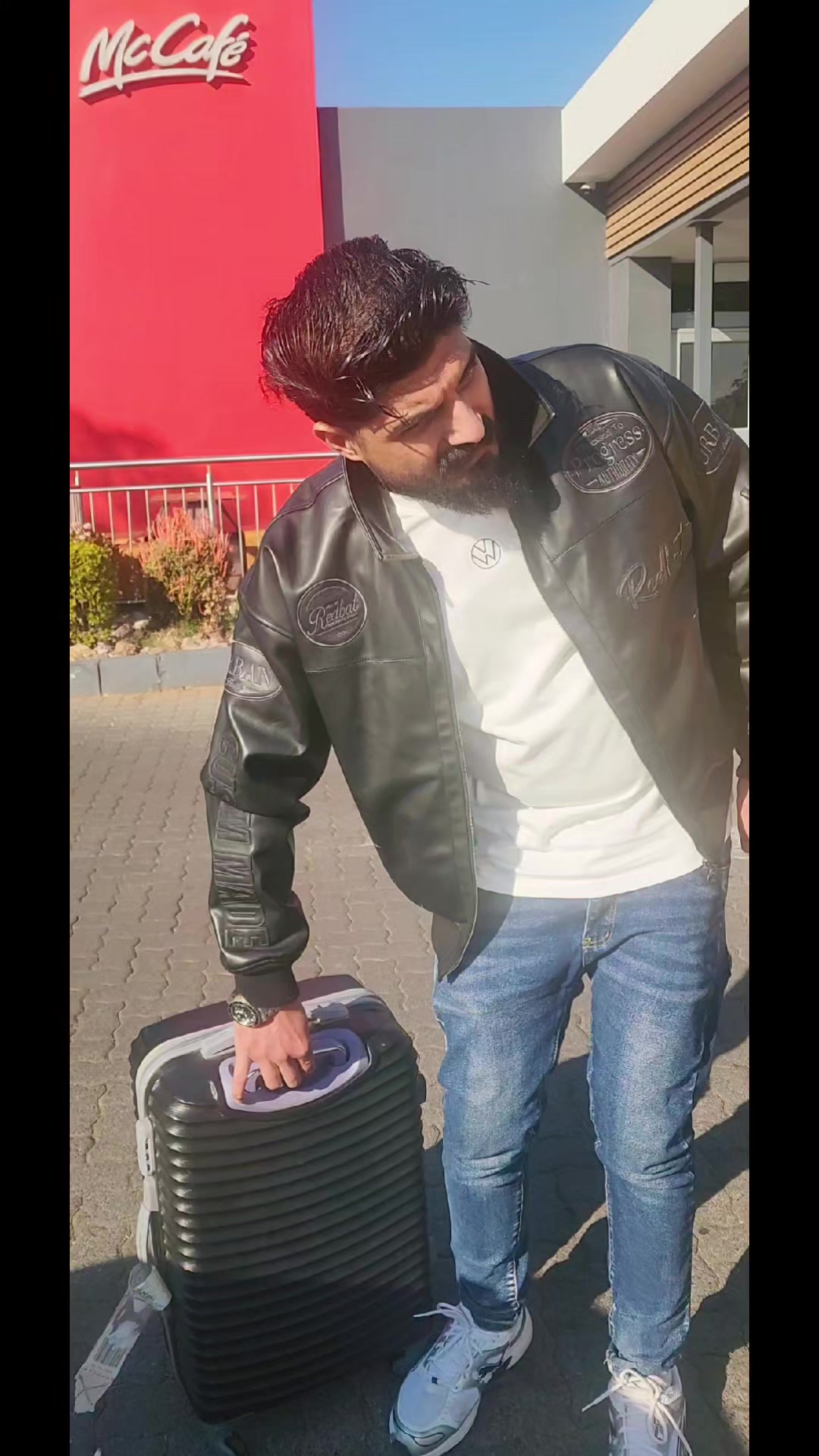@LUCKYLAHORIA7♠️