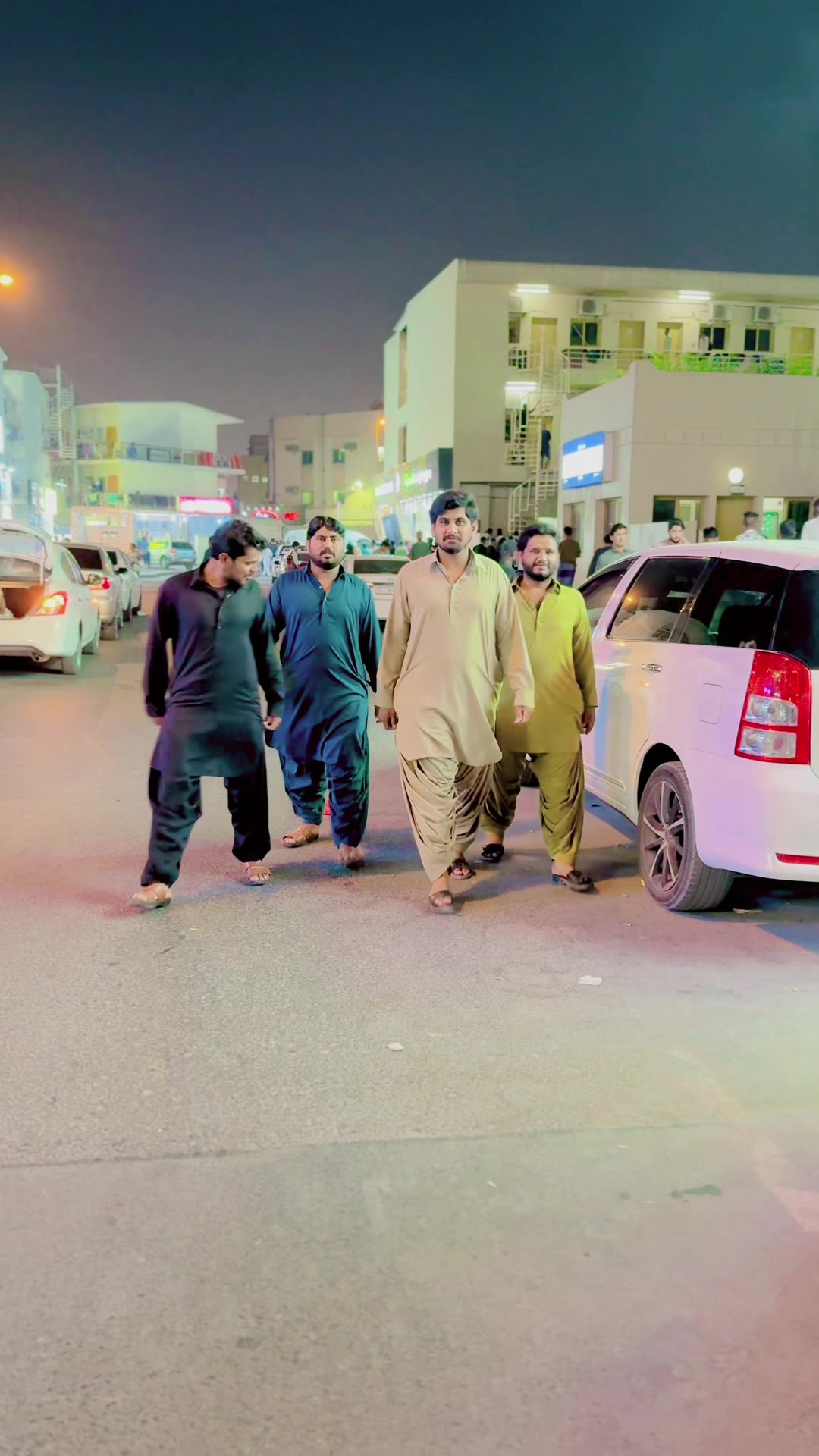@اِبرو کھوجہ 🦅🔥🥷🏻