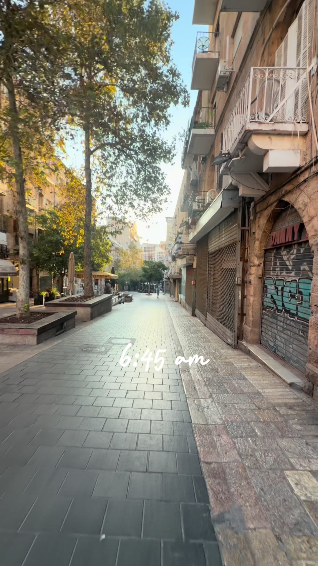 @lonznlattes