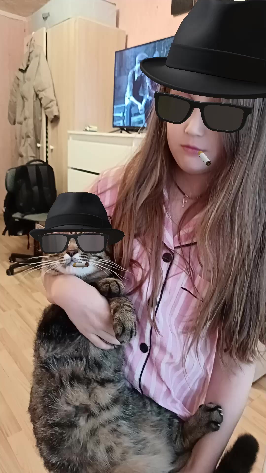 @Vertihvost