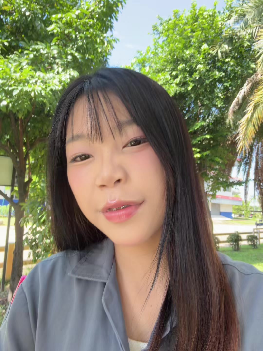 @แอ้นบินโชว์🦋 (340k)