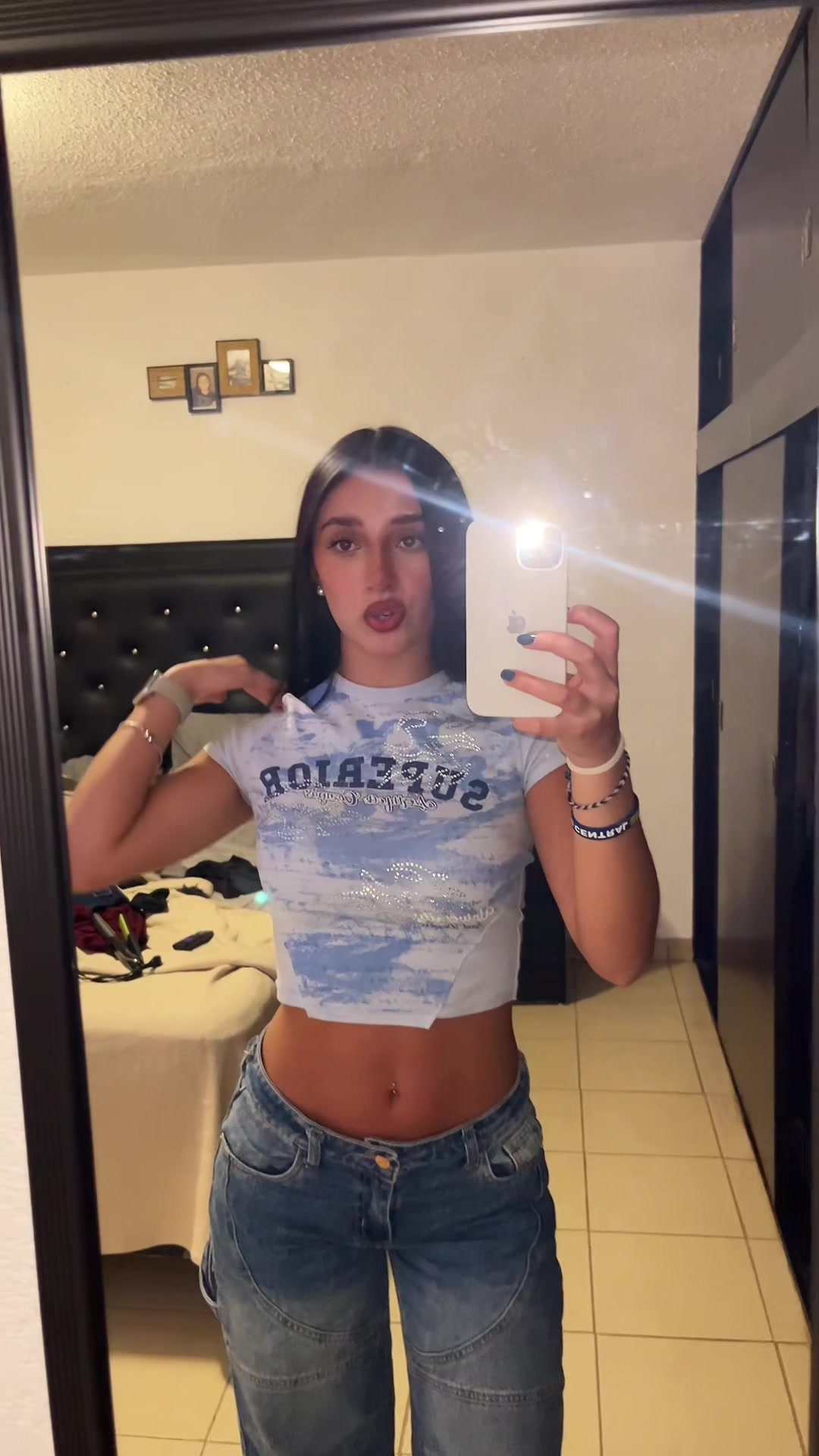 @Z O E A L A N I S