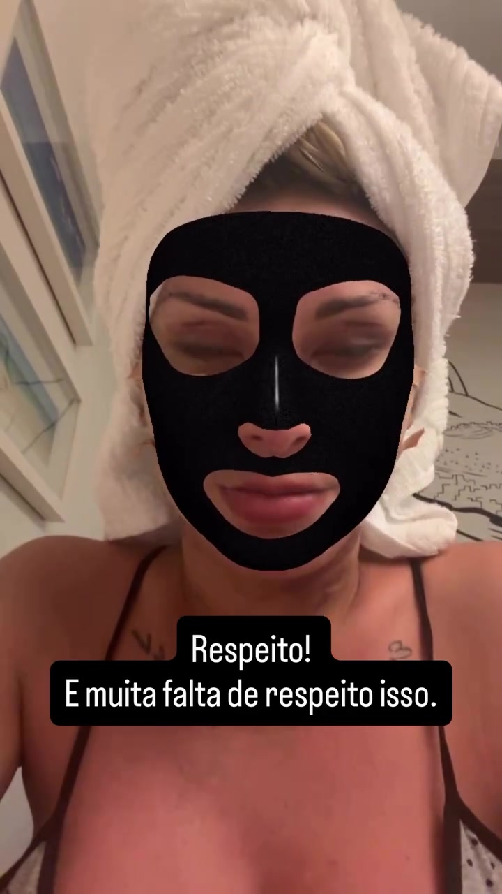 @Andressa Urach