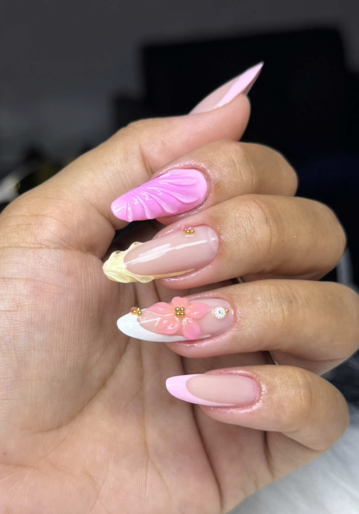 @marginails_