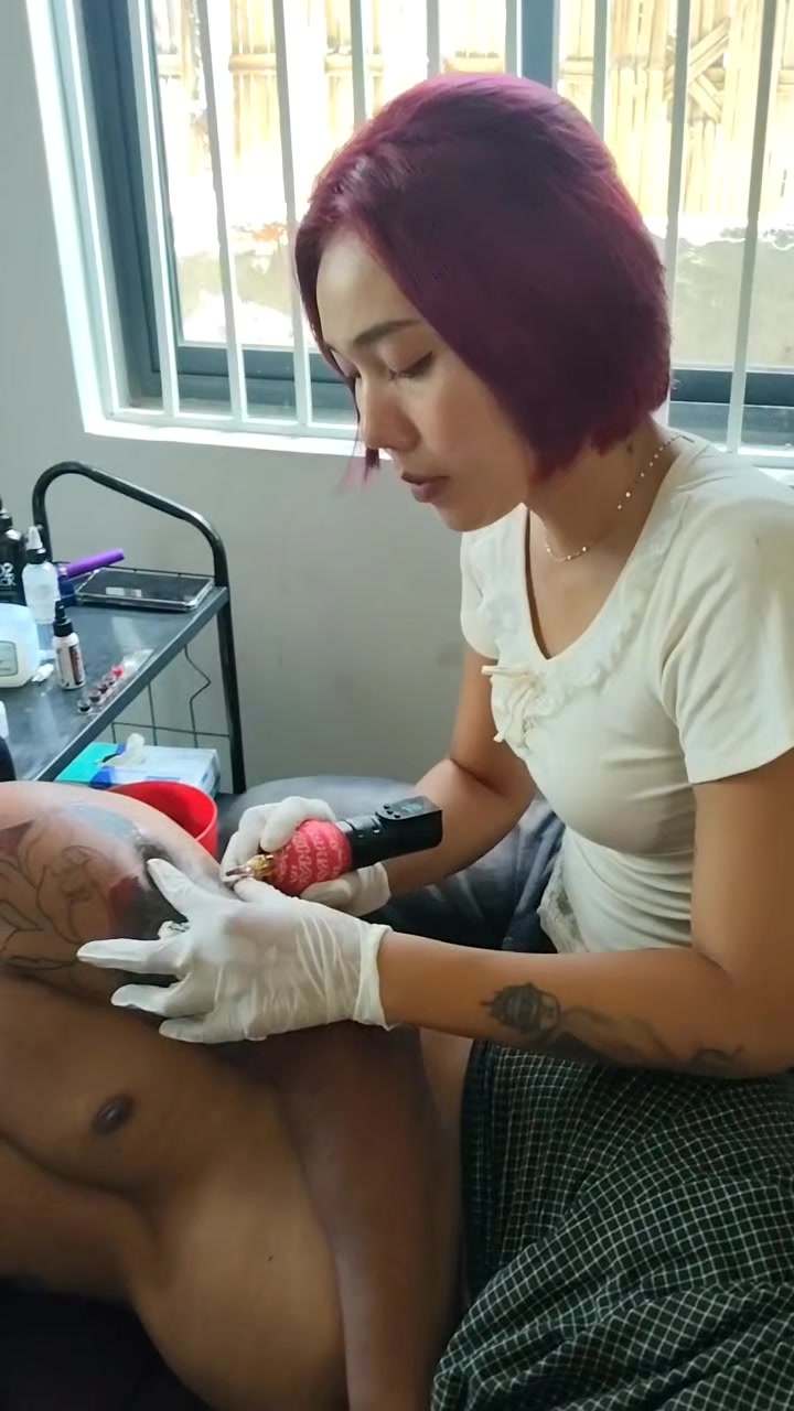 @ရွှေဖန် Nail&TattooArt(ThuZar)