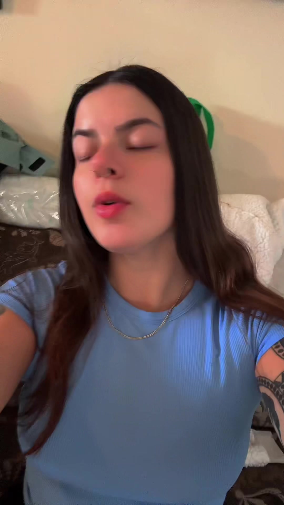 @katlyneroberts