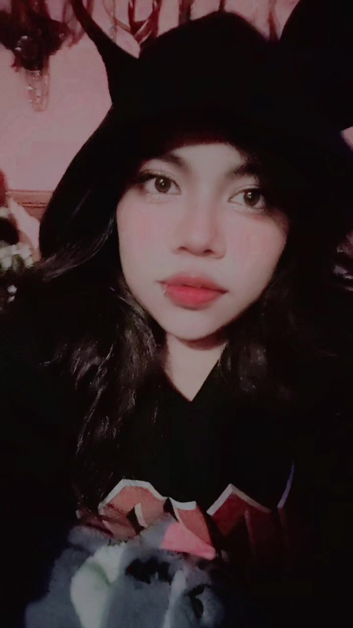 @VICKTROP🥰