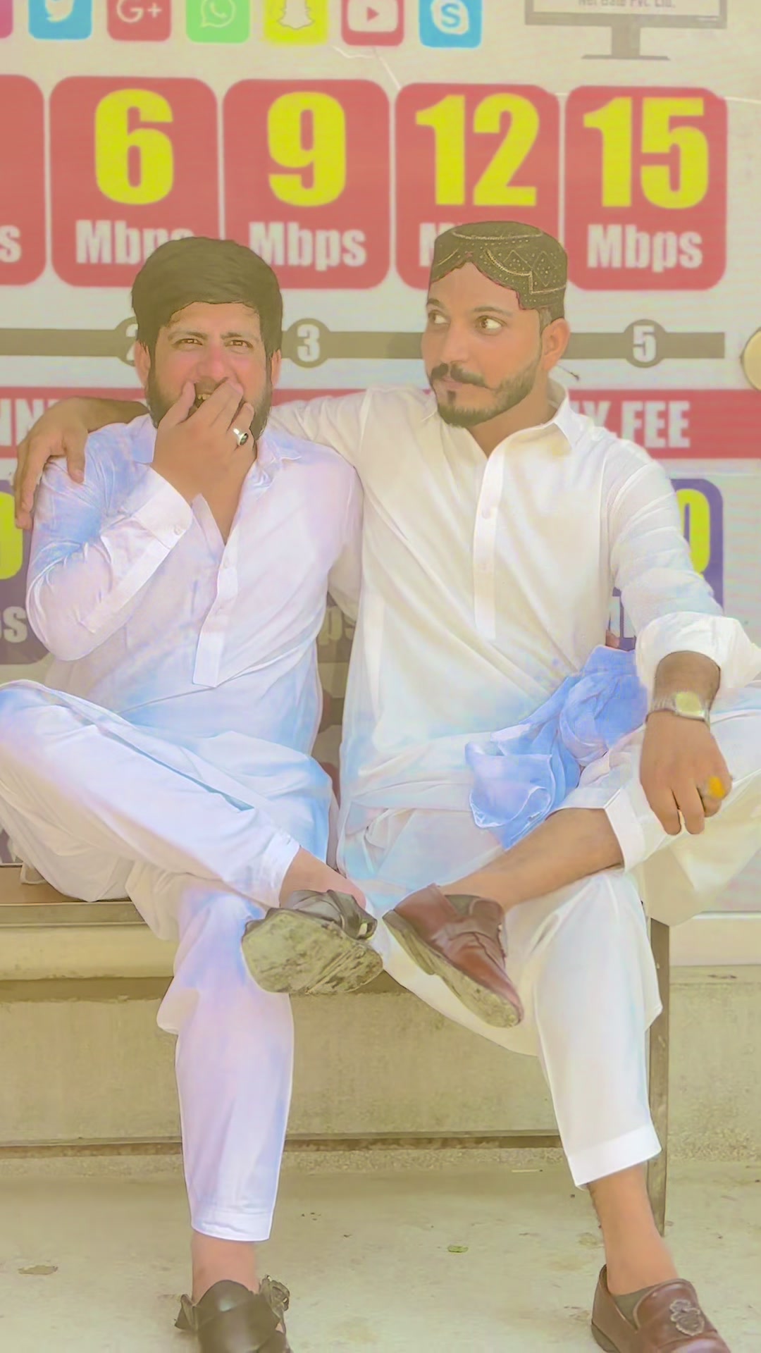 @🇵🇰حاجی ❤{A.H)