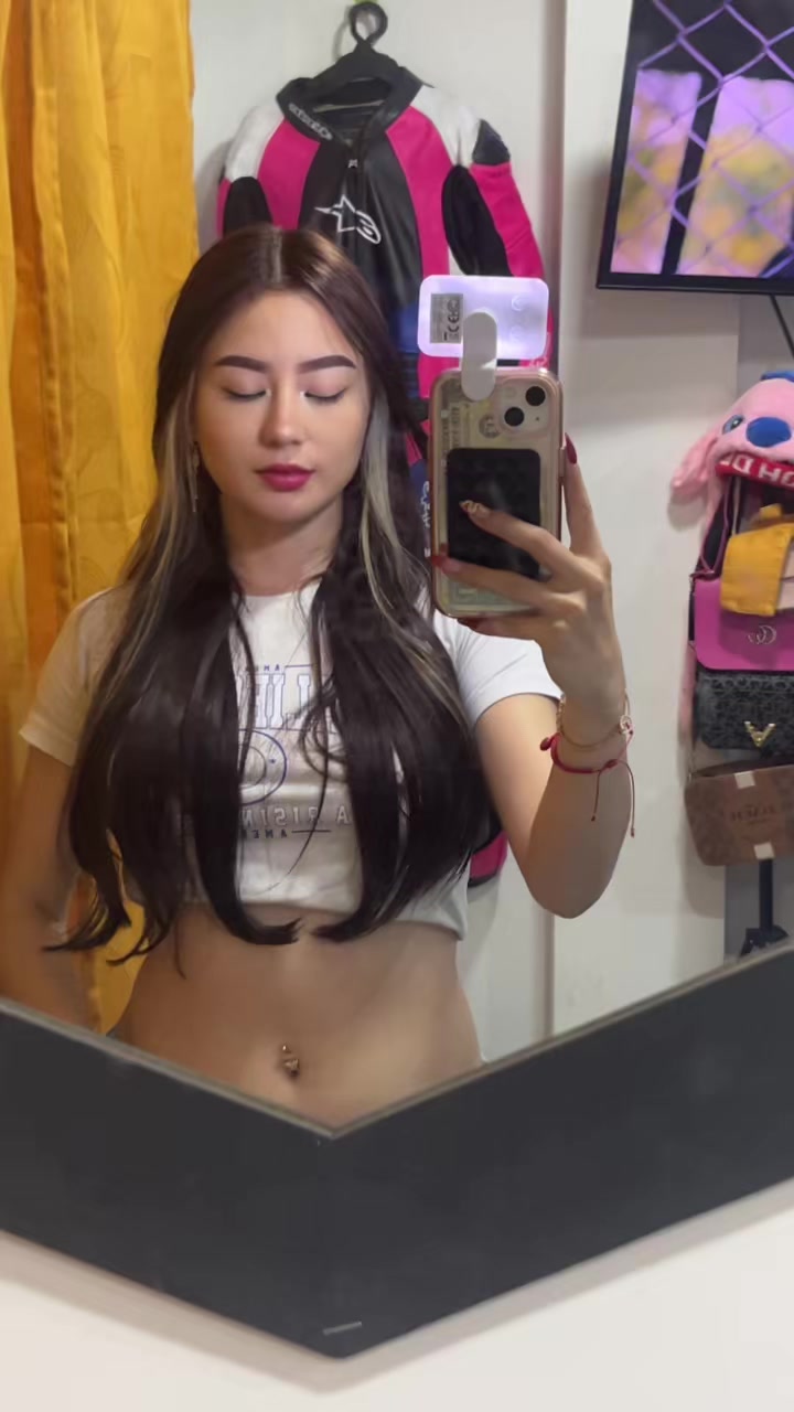 @Luna🌹