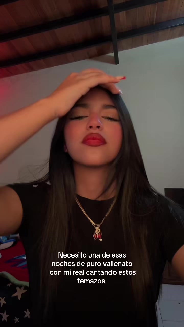 @Andreaa🦋
