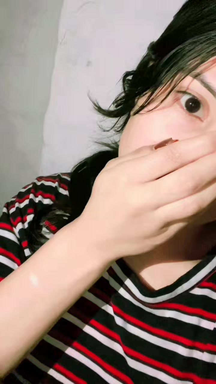 @~MANO&