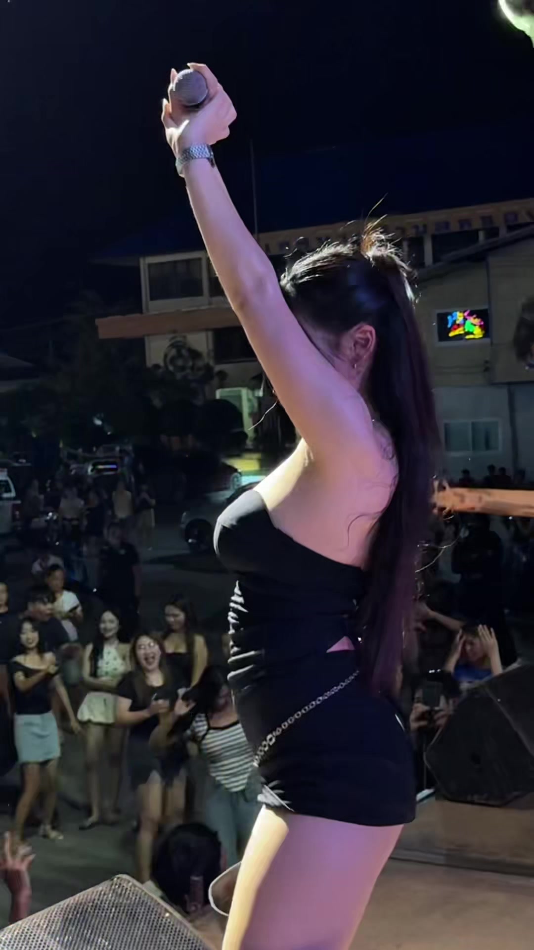@ปิ๋ม ชุติมา