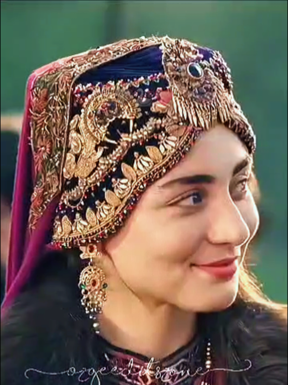 @🇹🇷 𝗢𝘇𝗴𝗲 𝗧&ouml;𝗿𝗲𝗿 💘