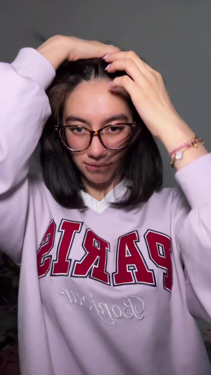 @🦄