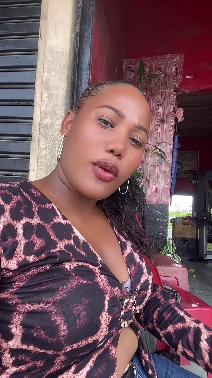 @karlitasegu