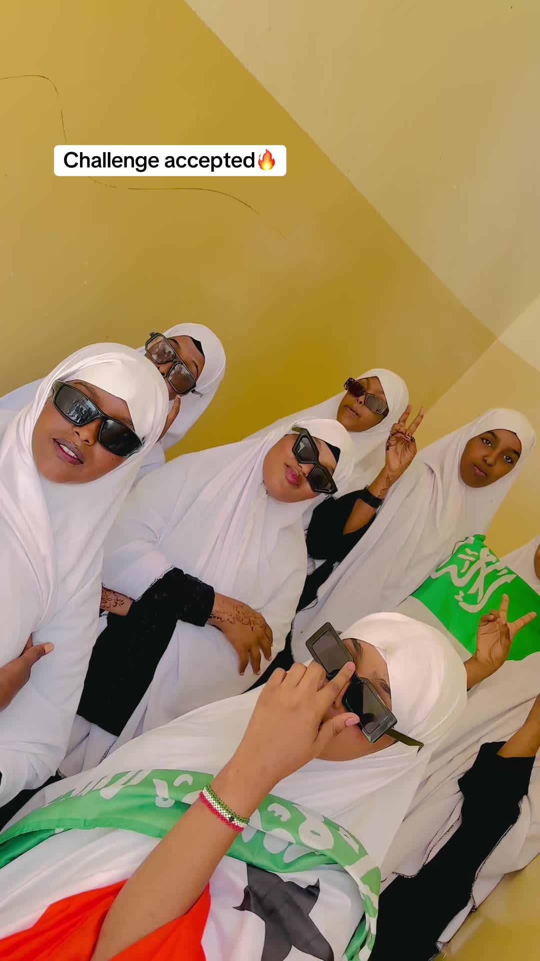 @𝐙 𝐈 𝐐 𝐀 𝐀 𝐘 𝐄 👑