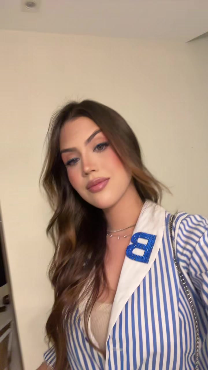 @lauanyclps