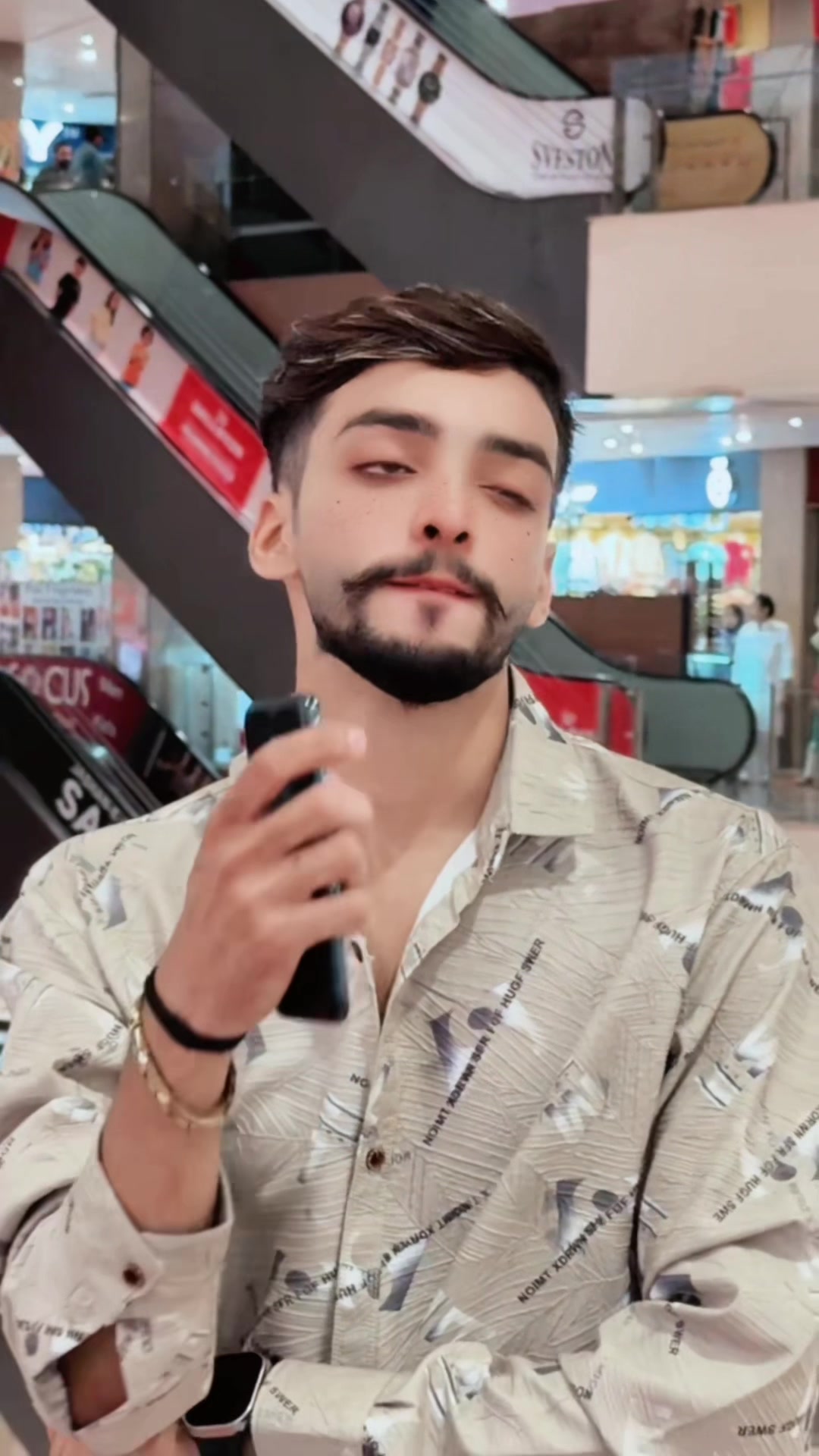 @✨Šona\ Řajpoot👑