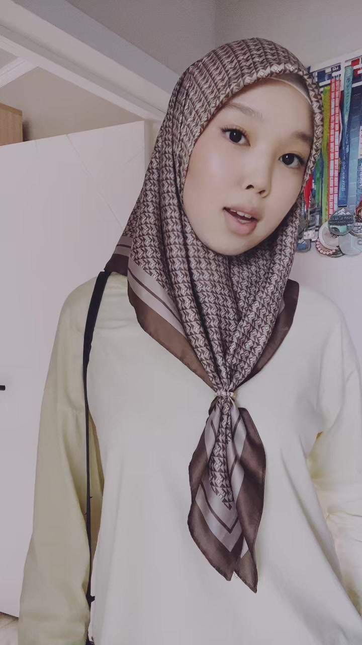 @sh